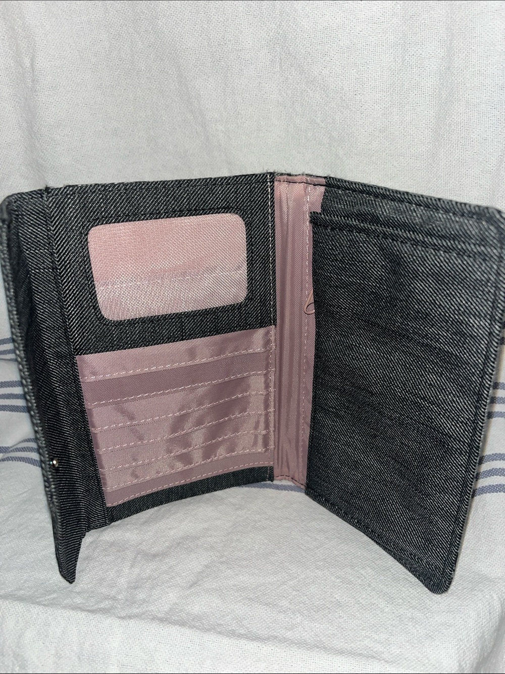 Dakine Wallet - Picture 3 of 5